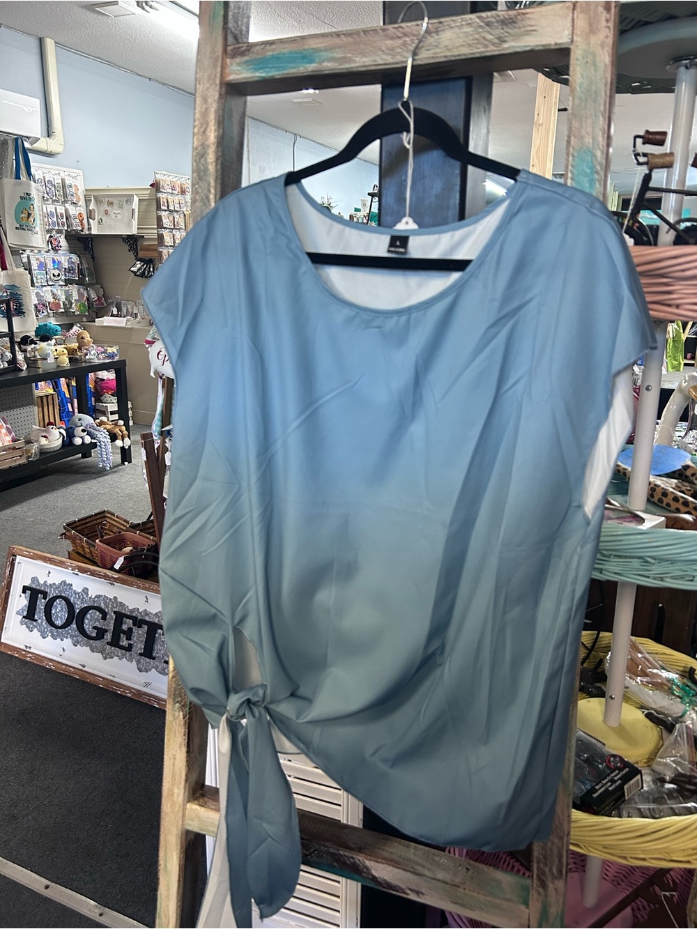 Womenβs Light Blue Tie-Hem Top and pants/see second pic
